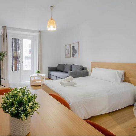 Tu Balcon En Madrid Para 3, Carretas 25 Buitenkant foto