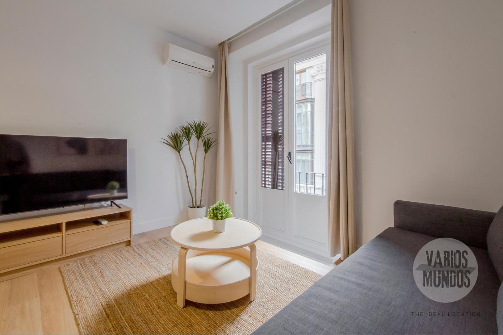 Tu Balcon En Madrid Para 3, Carretas 25 Buitenkant foto